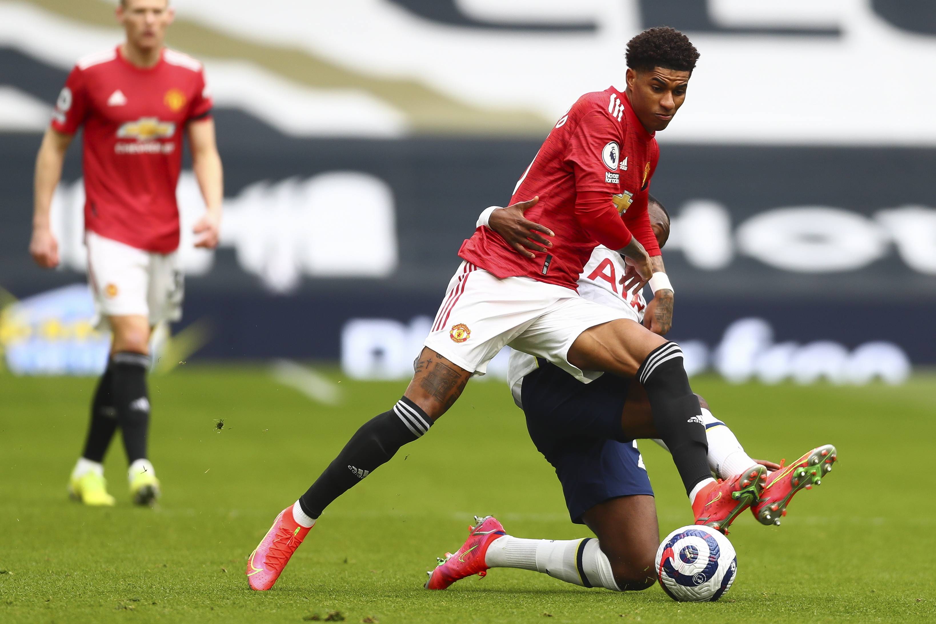 俱乐部在危 俱乐部在危